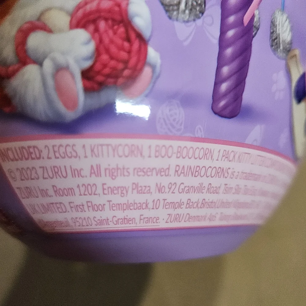 Rainbocorns Kittycorn Surprise! Purple Gold Egg Over 10 Surprises Peel & Reveal - Picture 9 of 14